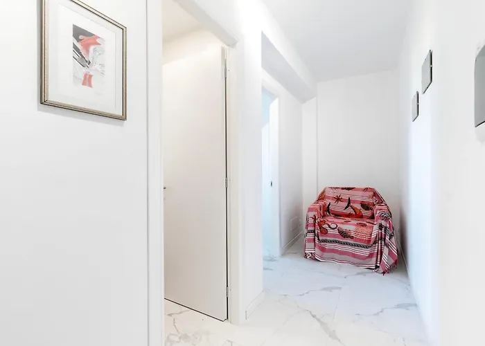 Διαμέρισμα White And Grey *